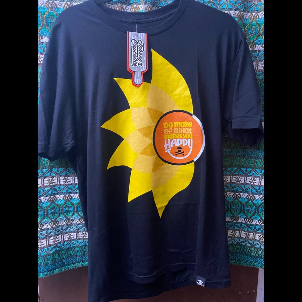 BRAND NEW JOHNNY CUPCAKE SHIRT